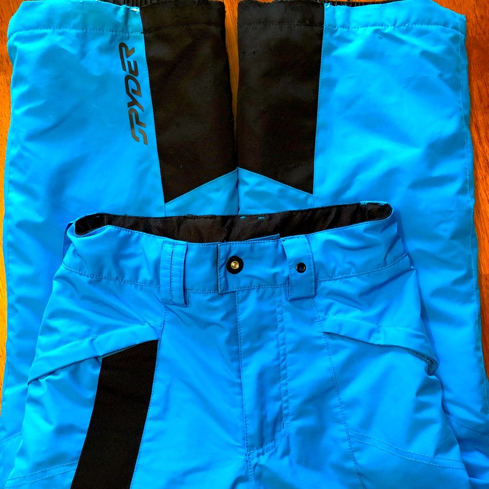 ❄️Spyder Boys 10 snow pants ⛄️ ❄️